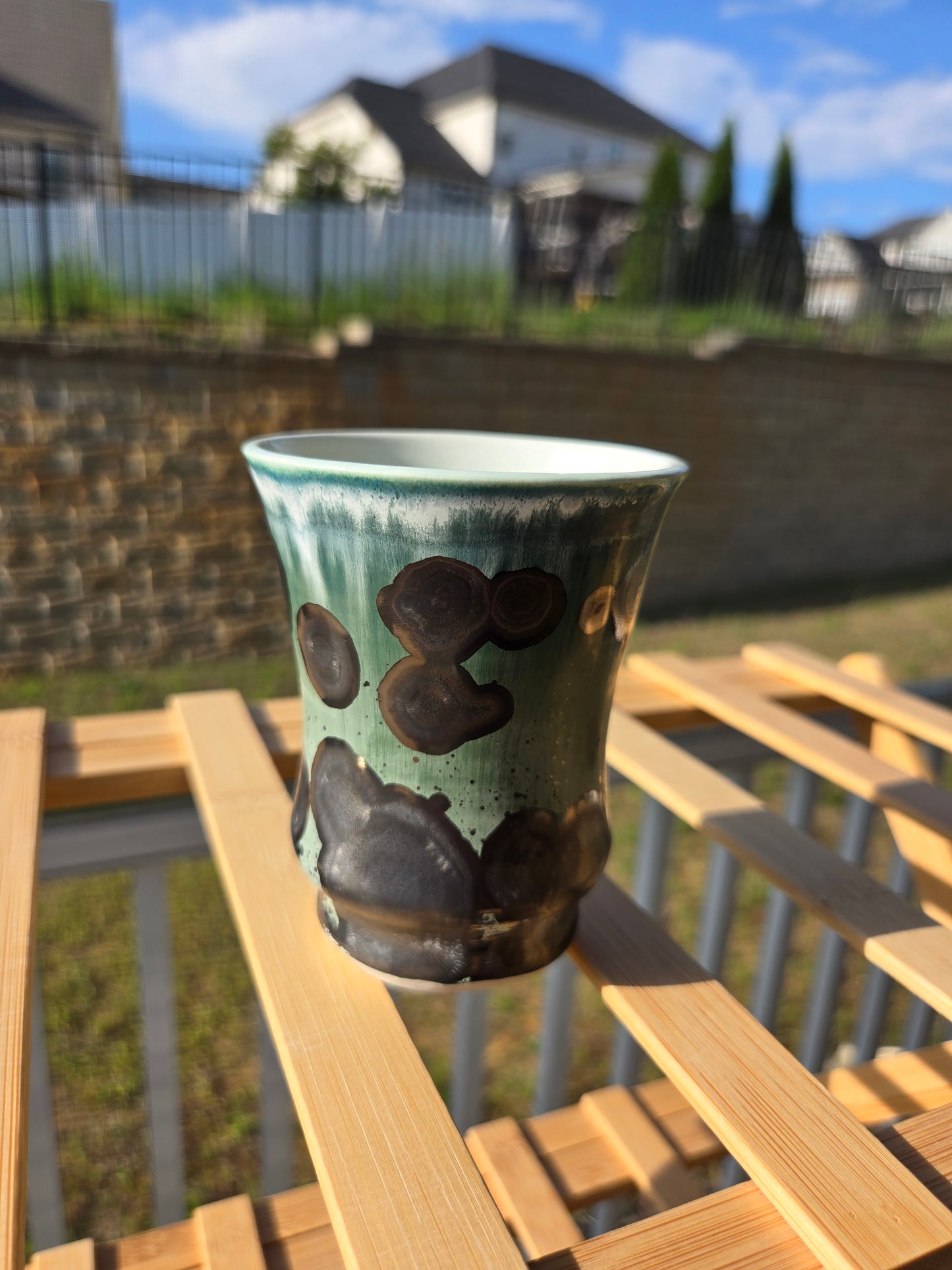 Crystalline small green angular cup